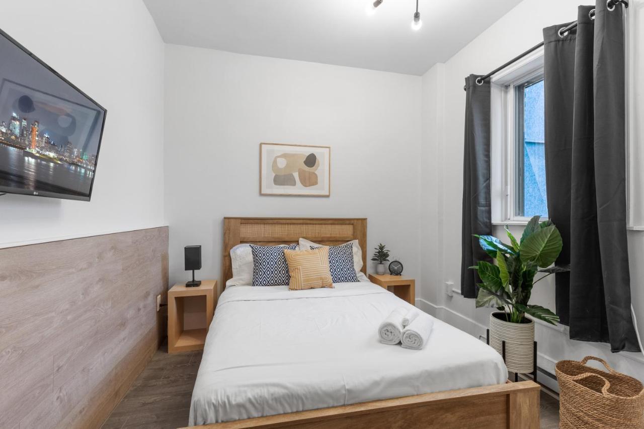 Le Sand & Stone Hotel Montreal Bagian luar foto