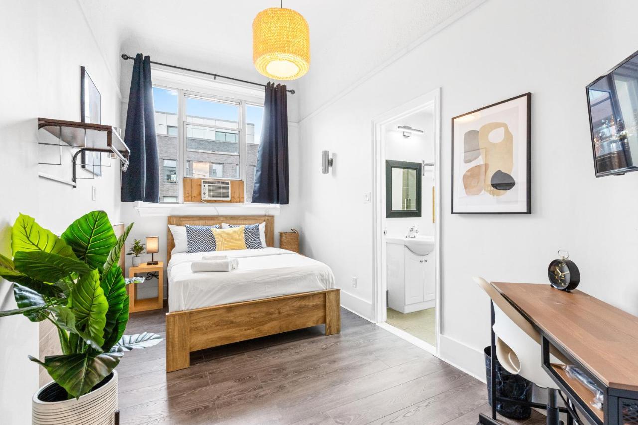 Le Sand & Stone Hotel Montreal Bagian luar foto