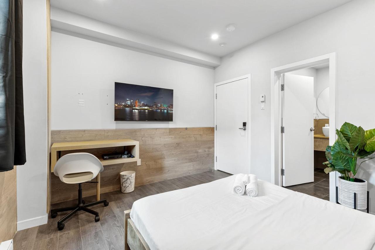 Le Sand & Stone Hotel Montreal Bagian luar foto