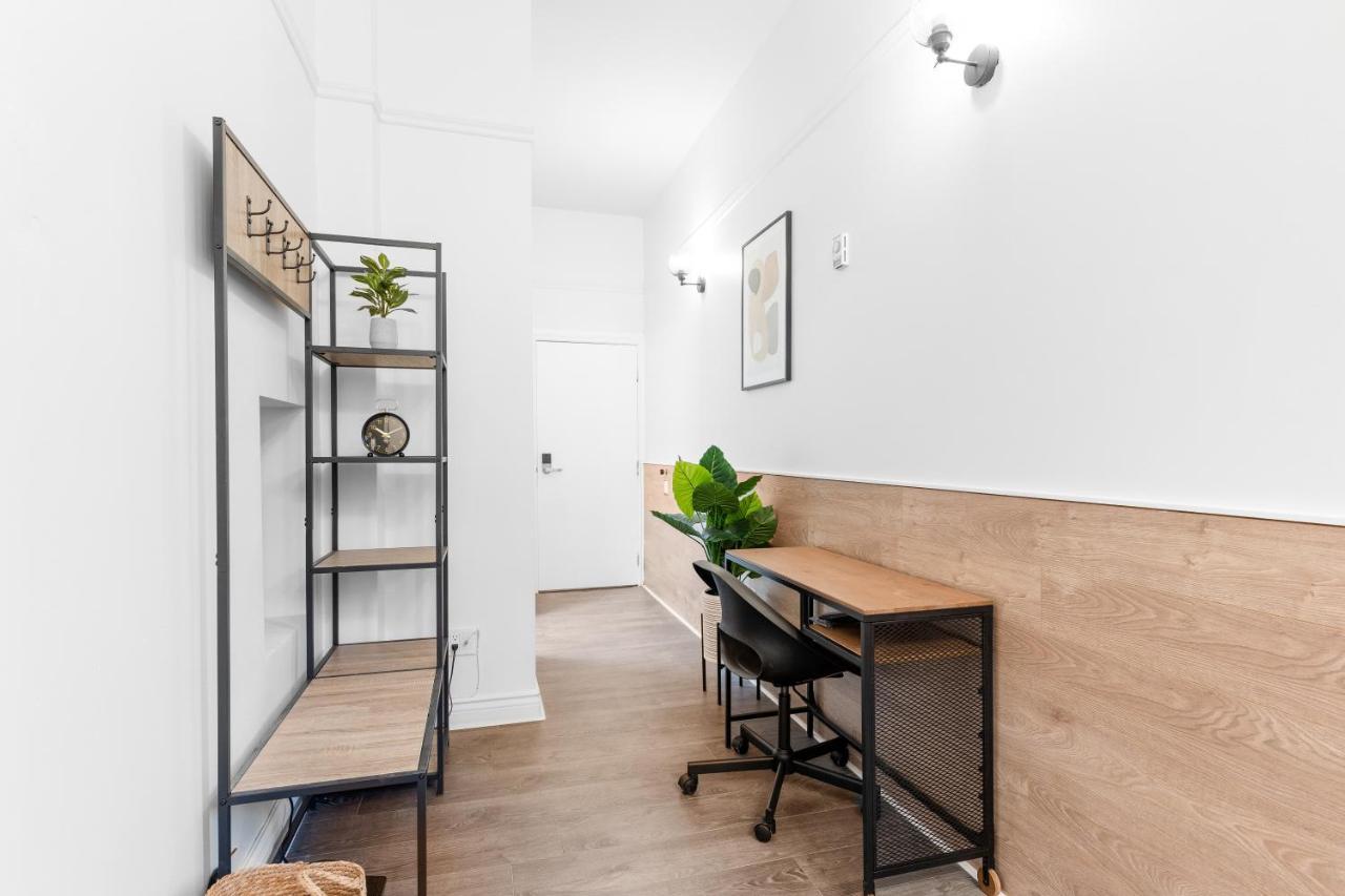 Le Sand & Stone Hotel Montreal Bagian luar foto