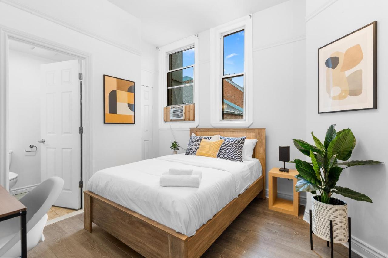 Le Sand & Stone Hotel Montreal Bagian luar foto