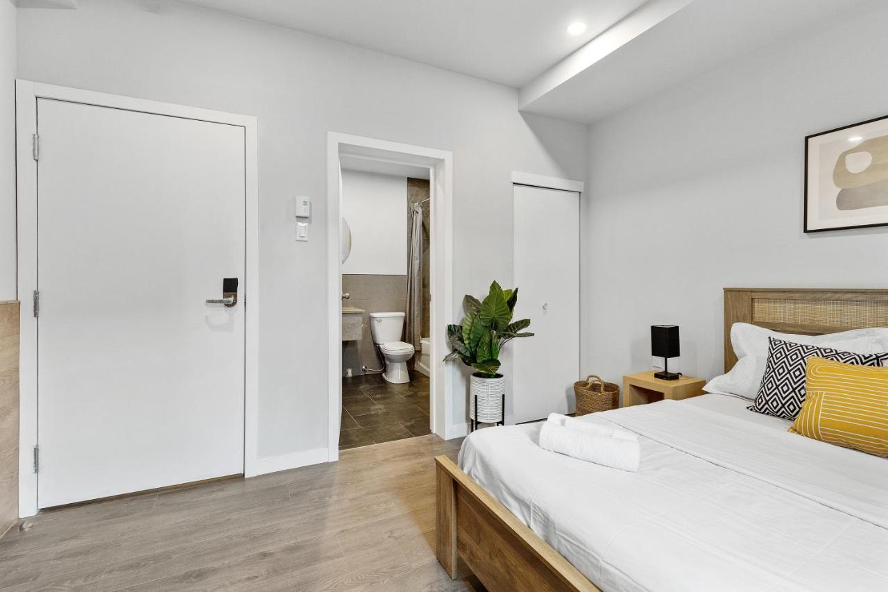 Le Sand & Stone Hotel Montreal Bagian luar foto