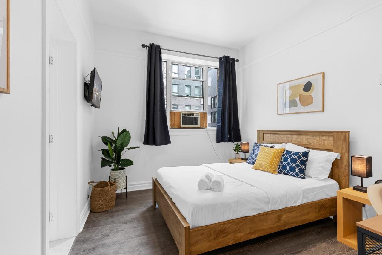 Le Sand & Stone Hotel Montreal Bagian luar foto