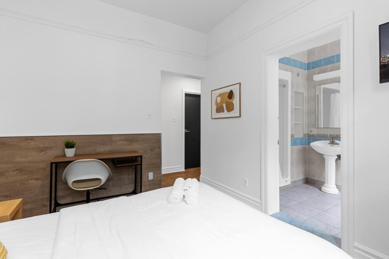 Le Sand & Stone Hotel Montreal Bagian luar foto