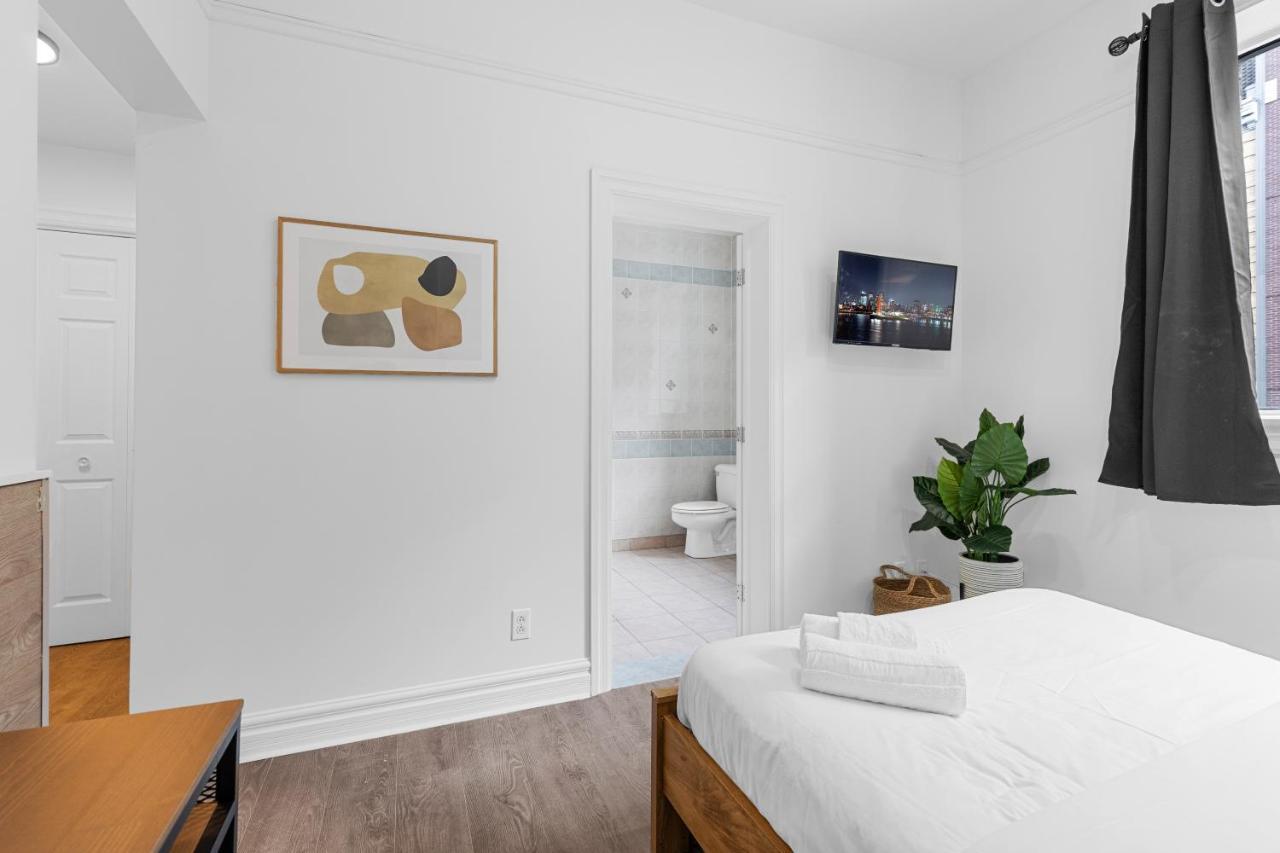 Le Sand & Stone Hotel Montreal Bagian luar foto