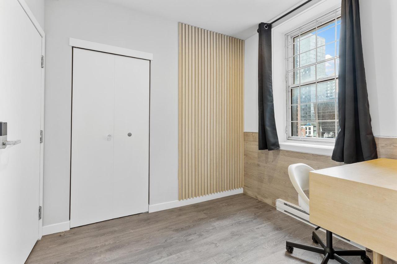 Le Sand & Stone Hotel Montreal Bagian luar foto